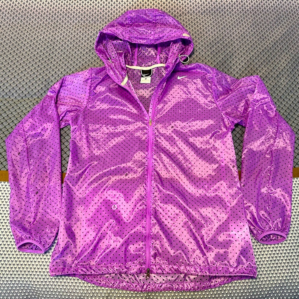 Nike Women’s Packable Running Purple Polka Dot Shell Size M